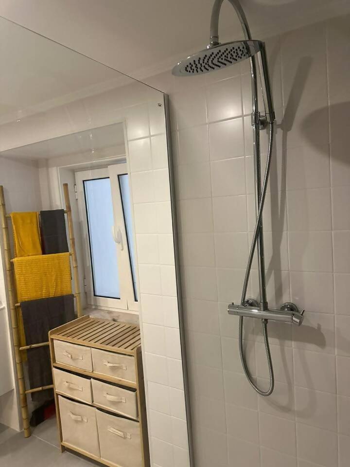 Stylish Renovated Apartment In Chiado Lisboa Exteriör bild